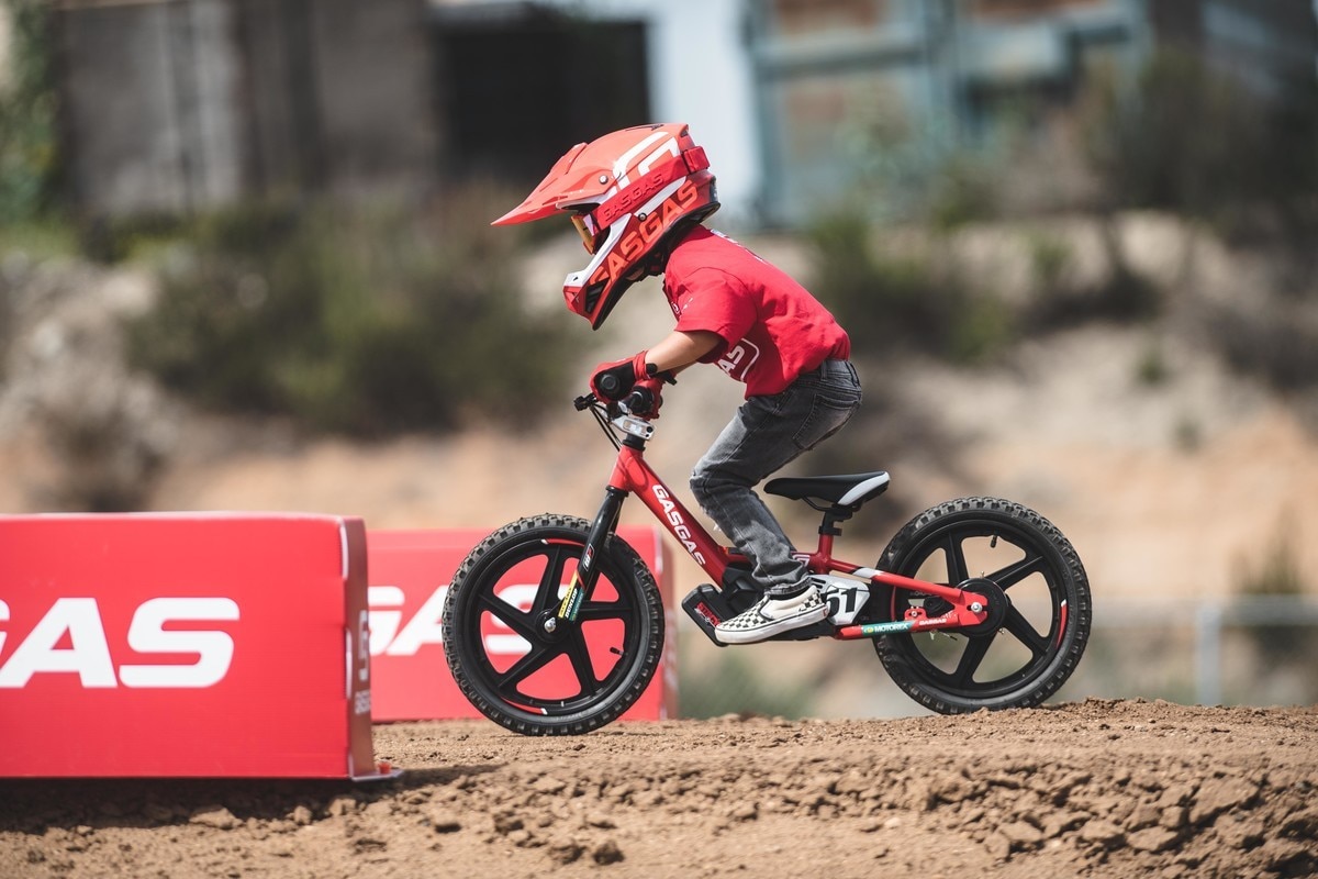 Nuovo look per le balance bike GASGAS Replica